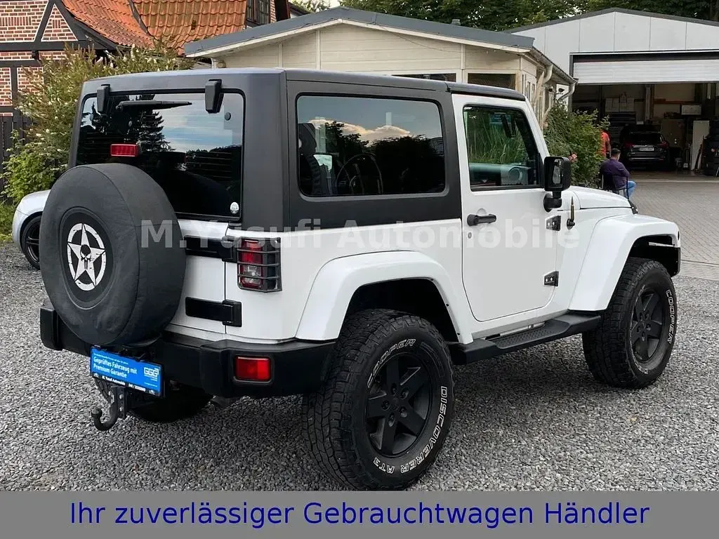 Gebraucht Jeep Wrangler Sport 200 PS (147 kW) 2013 Weiß SUV
