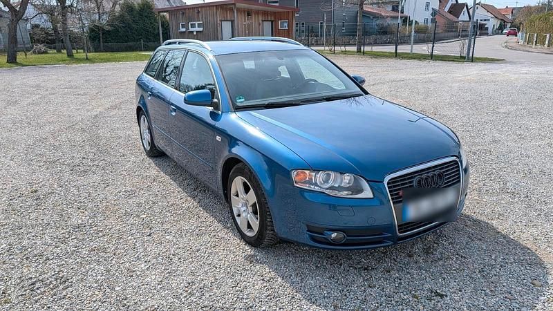 Gebraucht Audi A4 150 PS (110 kW) 2005 Blau Kombi