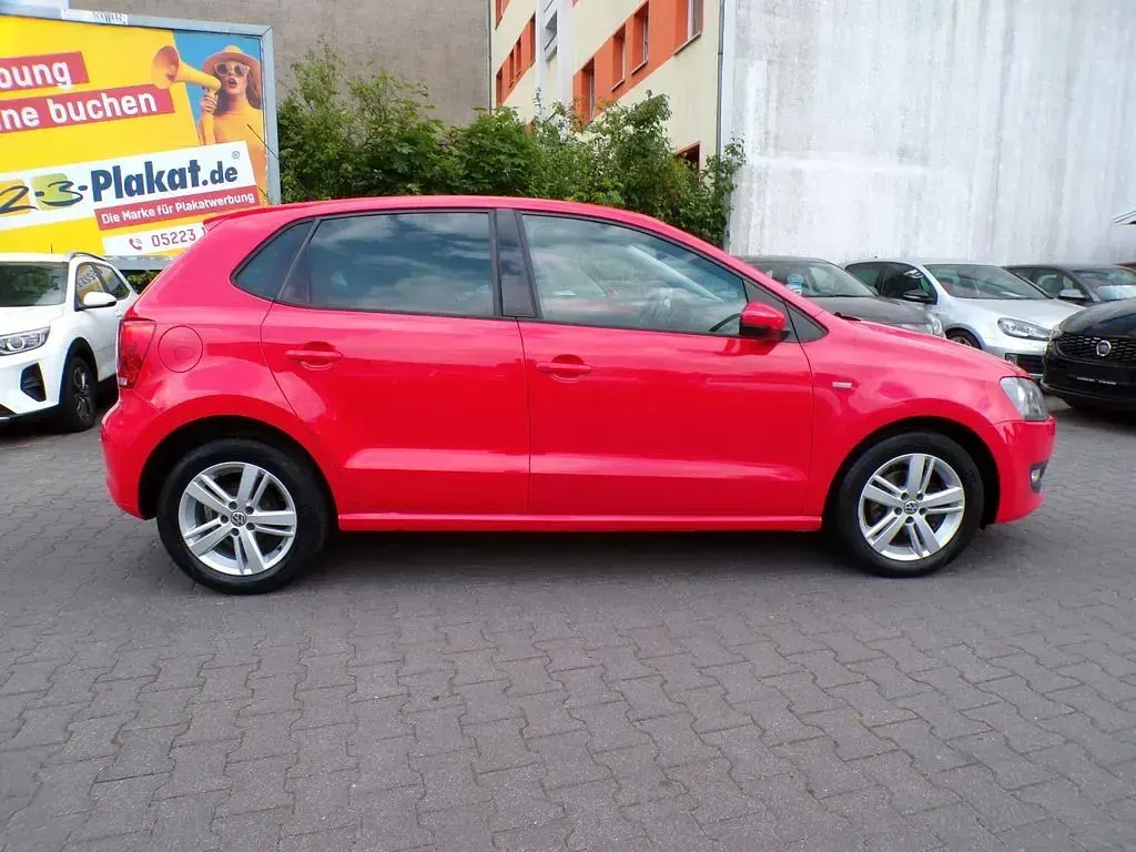 Gebraucht VW Polo Life 69 PS (50 kW) 2013 Rot Kleinwagen