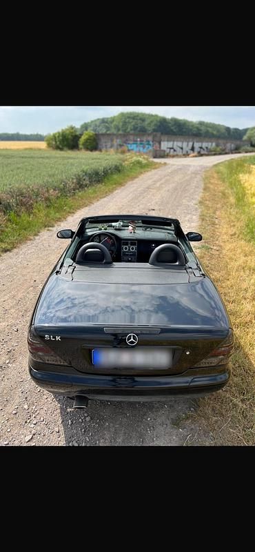 Gebraucht Mercedes SLK200 136 PS (100 kW) 1997 Schwarz Cabrio