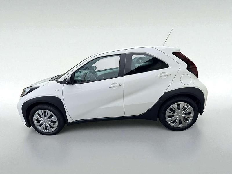 Neu Toyota Aygo X 72 PS (52 kW) 2025 Super white SUV