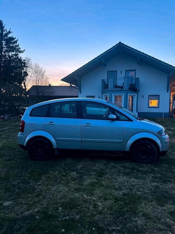 Gebraucht Audi A2 75 PS (55 kW) 2005 Silber Kleinwagen