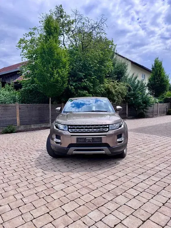 Gebraucht Land Rover Range Rover evoque Pure 150 PS (110 kW) 2015 Braun SUV
