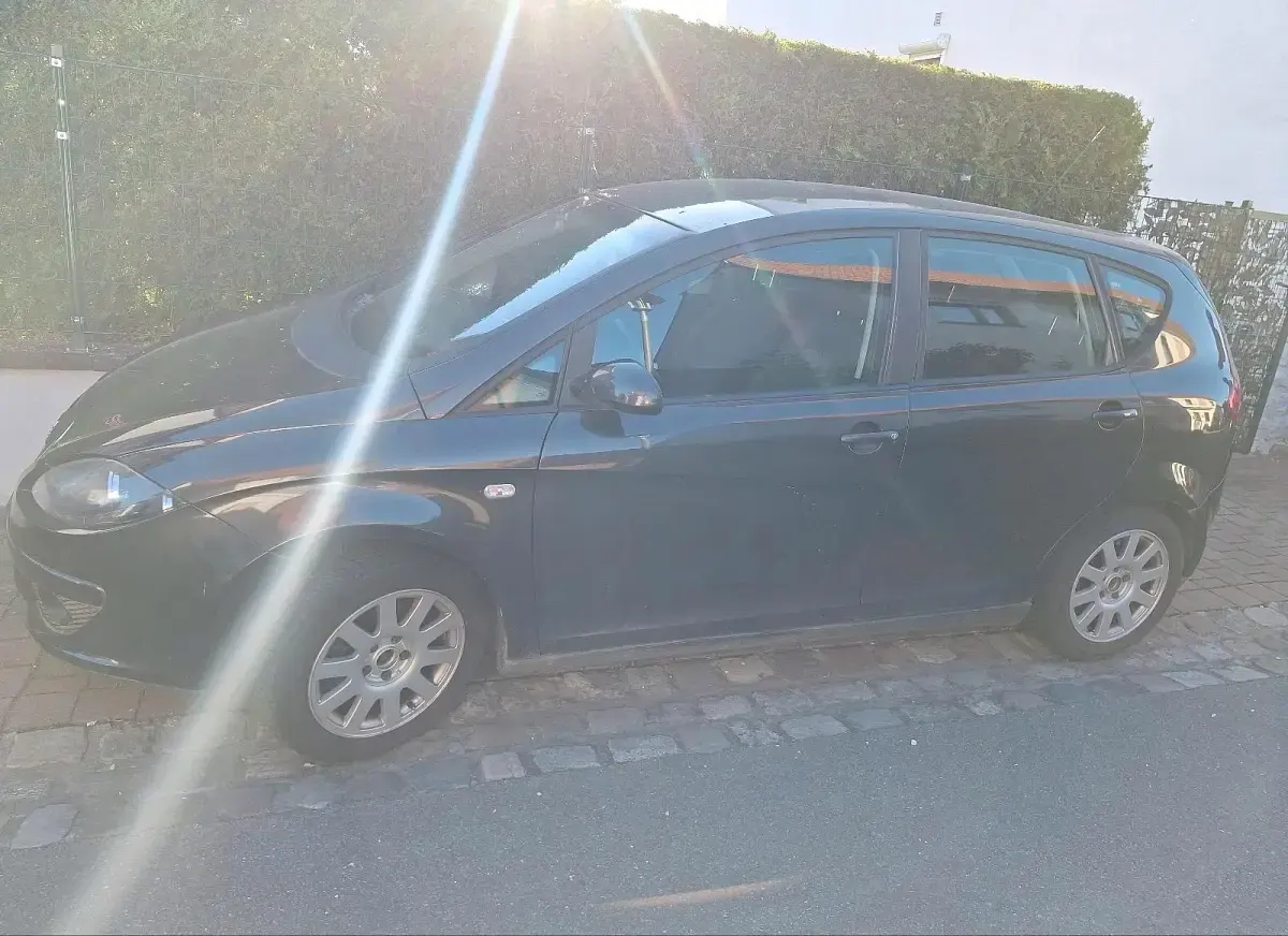 Gebraucht Seat Altea 105 PS (77 kW) 2004 Schwarz Van / Kleinbus