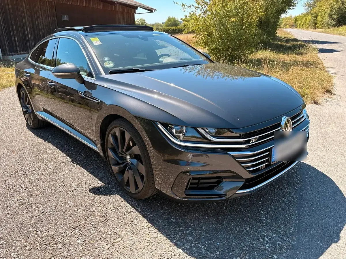 Gebraucht VW Arteon 190 PS (139 kW) 2018 Kleinwagen