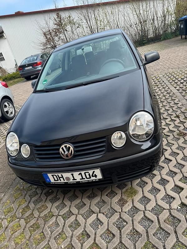 Gebraucht VW Polo 80 PS (58 kW) 2003 Schwarz Kleinwagen