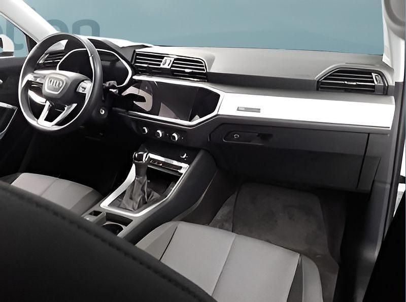 Gebraucht Audi Q3 150 PS (110 kW) 2023 Weiß SUV