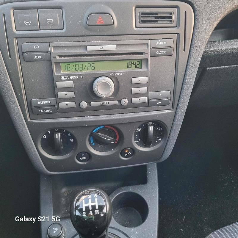 Gebraucht Ford Fusion 75 PS (55 kW) 2006 Schwarz Kleinwagen