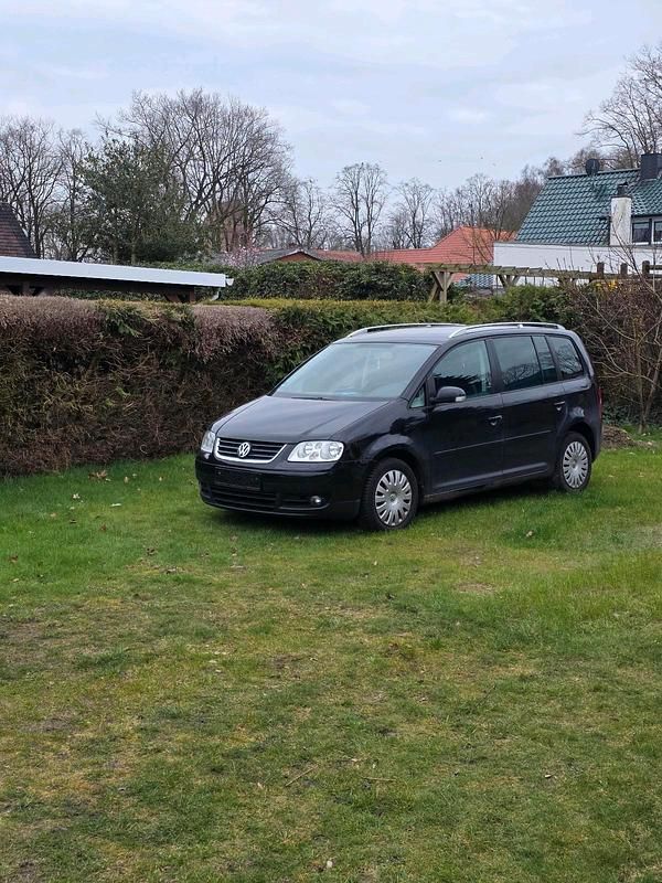 Gebraucht VW Touran 140 PS (102 kW) 2005 Schwarz Van / Kleinbus