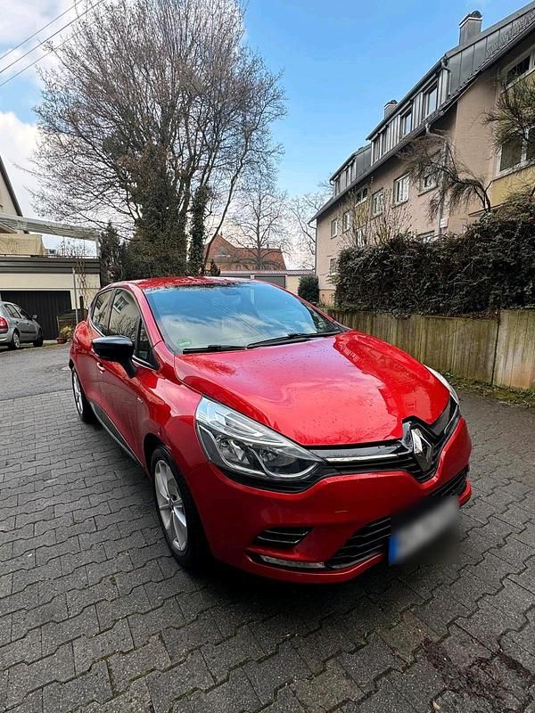 Gebraucht Renault Clio IV Intens 90 PS (66 kW) 2017 Rot Limousine