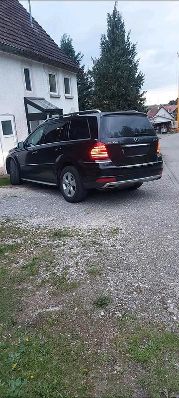 Gebraucht Mercedes GL350 211 PS (155 kW) 2012 Schwarz SUV