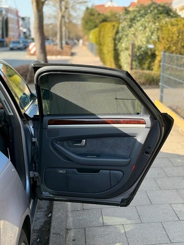 Gebraucht Audi A8 232 PS (170 kW) 2007 Grau Limousine