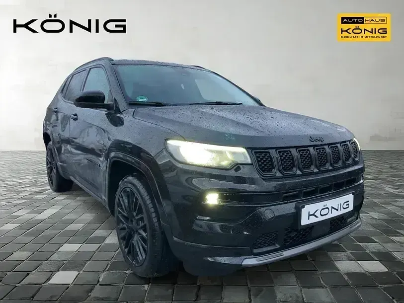 Gebraucht Jeep Compass Altitude 131 PS (96 kW) 2023 Schwarz SUV
