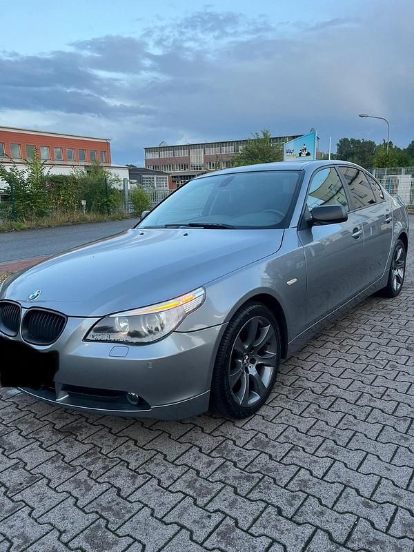 Gebraucht BMW 520 170 PS (125 kW) 2004 Grau Limousine
