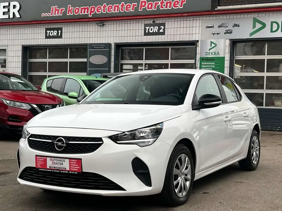 Usado Opel Corsa Edition 75 CV (55 kW) 2022 Blanco Utilitario