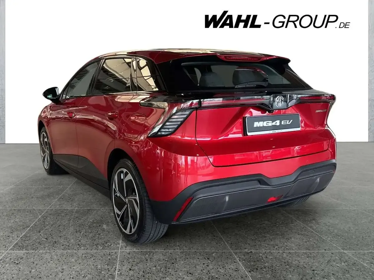 Neu MG MG4 EV 139 kW (190 PS) 2026 Dynamic red Kleinwagen