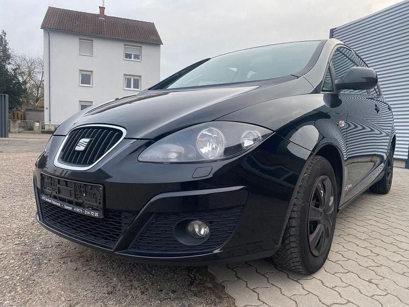 Schwarz Gebraucht 2012 Seat Altea Van / Kleinbus | 3.950 € (Fairer Preis) - Bild 1/4