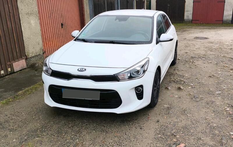 Gebraucht 2017 Kia Rio Spirit Kleinwagen | 10.500 € (Guter Preis) - Bild 1/4