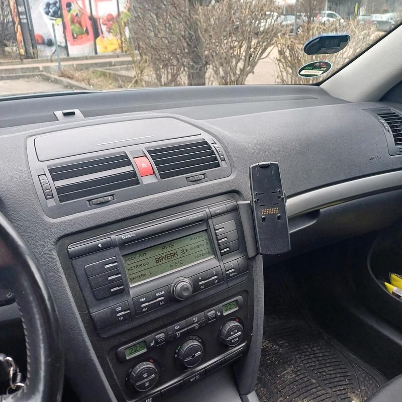 Gebraucht Skoda Octavia 160 PS (117 kW) 2008 Grau Kombi