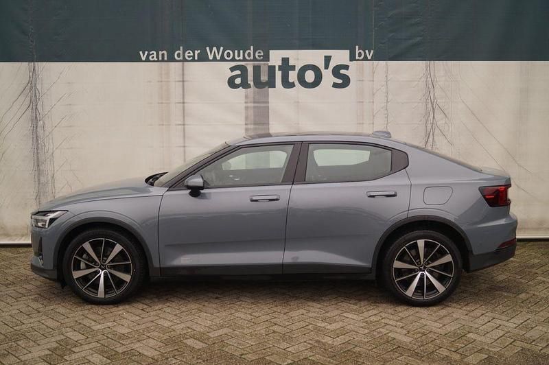 Grau Gebraucht 2021 Polestar 2 Long Range Dual motor Kleinwagen | 21.900 € (Fairer Preis) - Bild 1/4