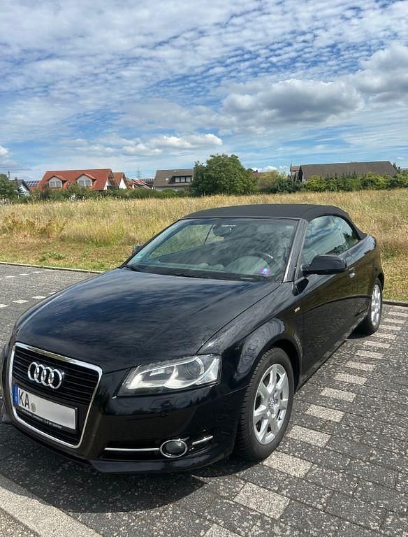 Schwarz Gebraucht 2012 Audi A3 Cabriolet S-Line Cabrio | 7.499 € (Guter Preis) - Bild 1/4