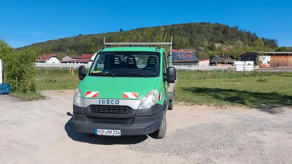 Gebraucht Iveco Daily 126 PS (92 kW) 2012 Grün