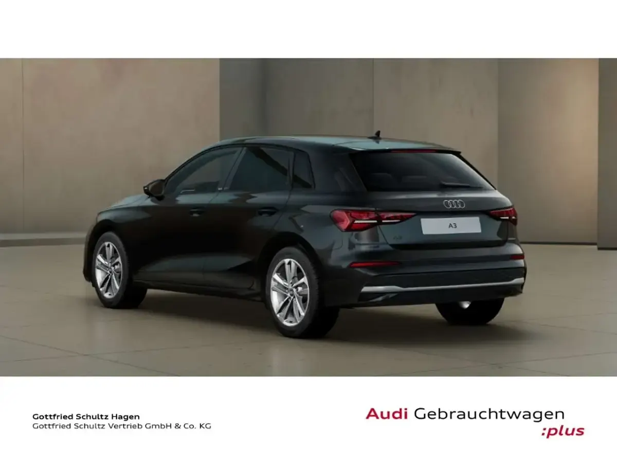 Gebraucht Audi A3 Advanced 150 PS (110 kW) 2025 Schwarz Limousine