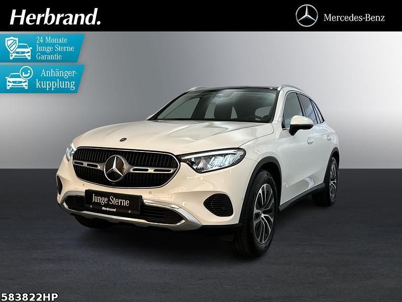 Weiß Gebraucht 2024 Mercedes GLC220 Avantgarde SUV | 51.790 € - Bild 1/4