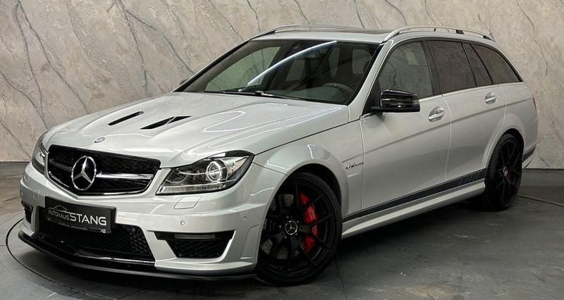 Silber Gebraucht 2013 Mercedes C63 AMG AMG Limousine | 73.900 € - Bild 1/4