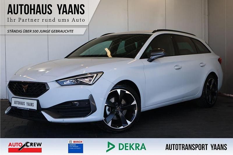 Weiß Gebraucht 2024 Cupra Leon Limousine | 24.889 € (Guter Preis) - Bild 1/4