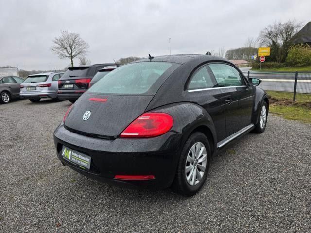 Gebraucht VW Beetle Design 105 PS (77 kW) 2014 Schwarz Kleinwagen