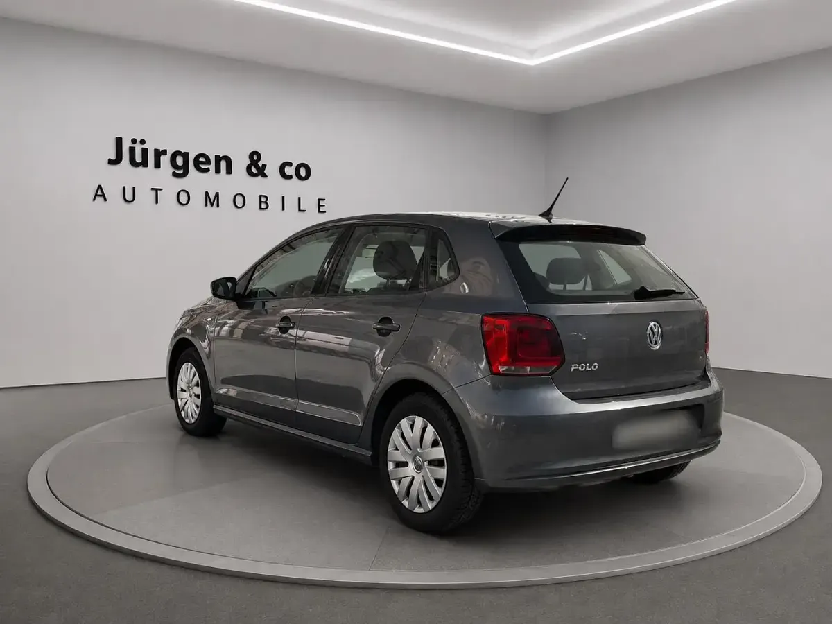 Gebraucht VW Polo 90 PS (66 kW) 2014 Grau Limousine