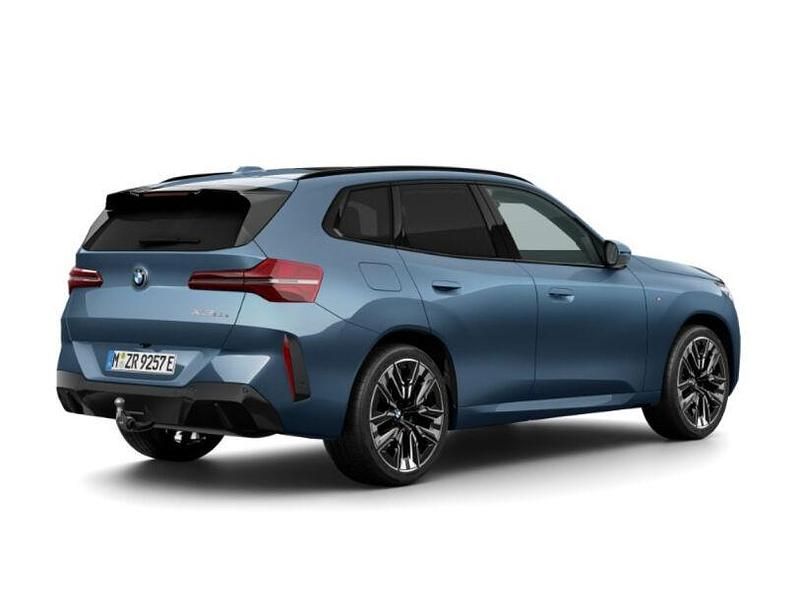 Gebraucht BMW X3 M Sport 299 PS (219 kW) 2025 Arctic race blue (blau) SUV