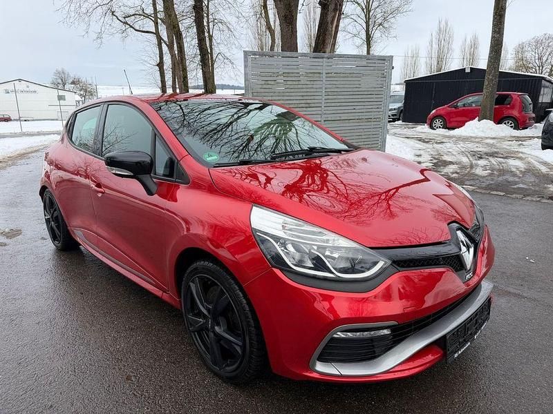 Gebraucht Renault Clio IV R.S. 200 PS (147 kW) 2016 Rot Limousine