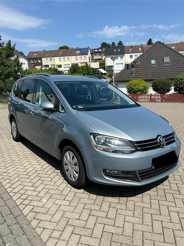 Gebraucht 2015 VW Sharan Edition Van / Kleinbus | 14.499 € (Etwas zu teuer) - Bild 1/4