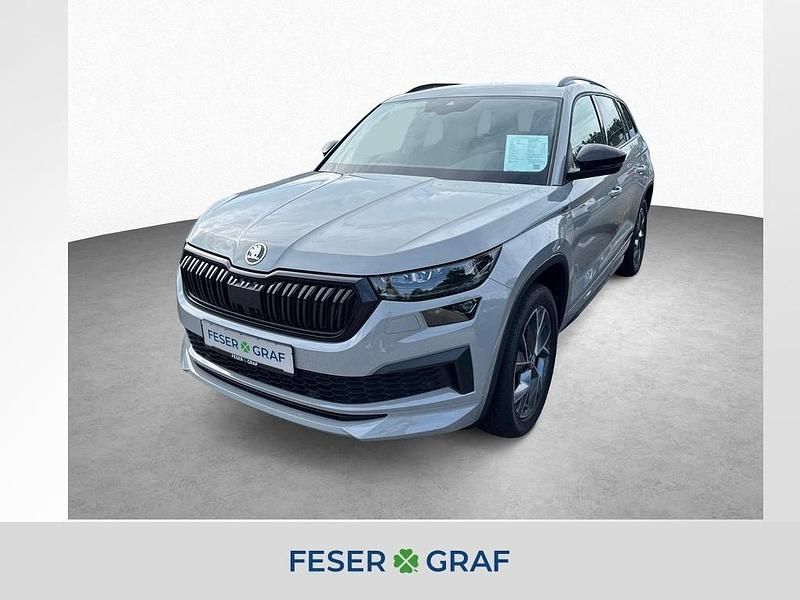 Stahlgrau Gebraucht 2024 Skoda Kodiaq SportLine SUV | 39.490 € (Guter Preis) - Bild 1/4