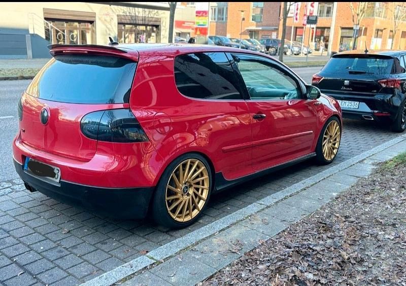 Rot Gebraucht 2005 VW Golf V GTI Kleinwagen | 3.999 € (Guter Preis) - Bild 1/4