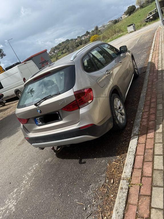 Gebraucht BMW X1 143 PS (105 kW) 2011 Grau SUV