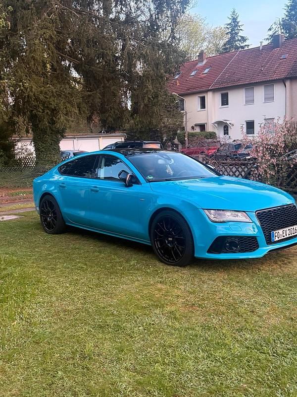 Second-hand Audi A7 245 CP (180 kW) 2011 Albastru Hatchback