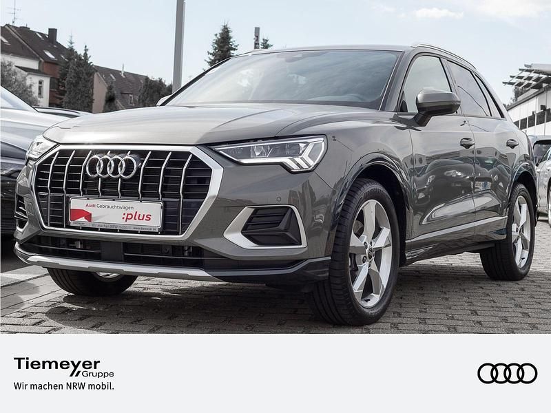 Grau Gebraucht 2024 Audi Q3 Ambiente SUV | 38.980 € (Guter Preis) - Bild 1/4