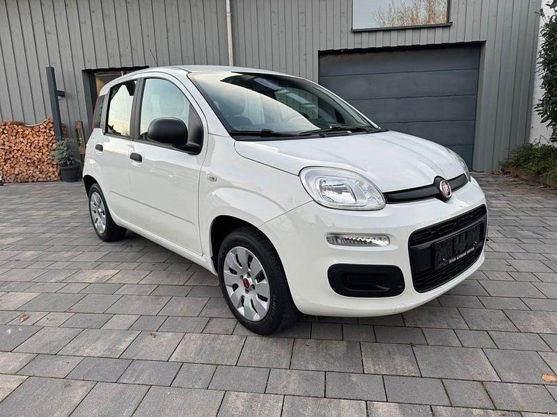 Weiß Gebraucht 2015 Fiat Panda Pop Limousine | 6.880 € (Fairer Preis) - Bild 1/4
