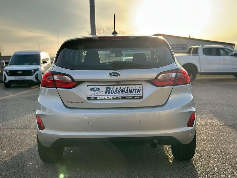 Usata Ford Fiesta Cool & Connect 75 CV (55 kW) 2022 Argento Utilitaria