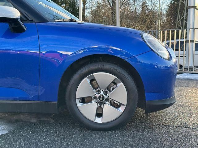 Gebraucht Mini Cooper S Favoured 160 kW (218 PS) 2024 Kleinwagen