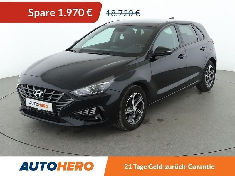 Schwarz Gebraucht 2022 Hyundai i30 Edition 30 Limousine | 16.310 € (Guter Preis) - Bild 1/3