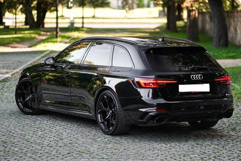 Gebraucht Audi RS4 Sport 450 PS (330 kW) 2018 Schwarz Kombi