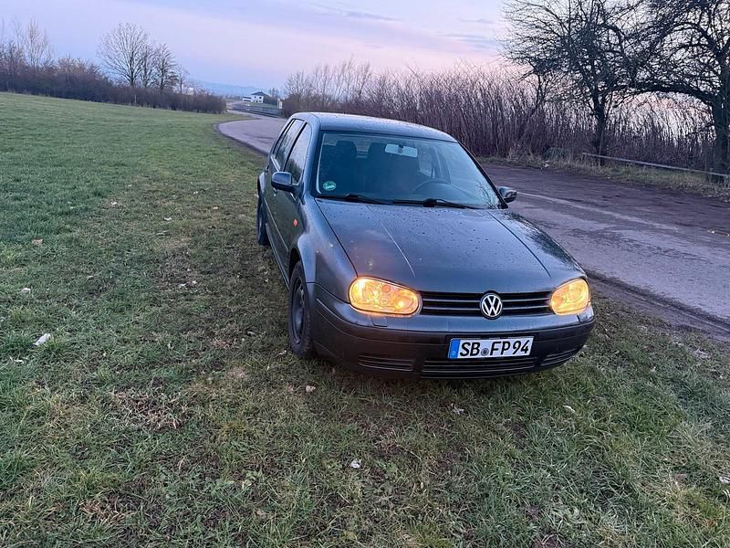 Gebraucht VW Golf III 90 PS (66 kW) 1999 Grau Kleinwagen