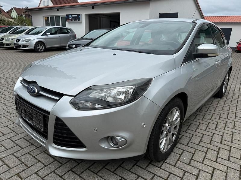Usata Ford Focus 150 CV (110 kW) 2011 Argento Berlina