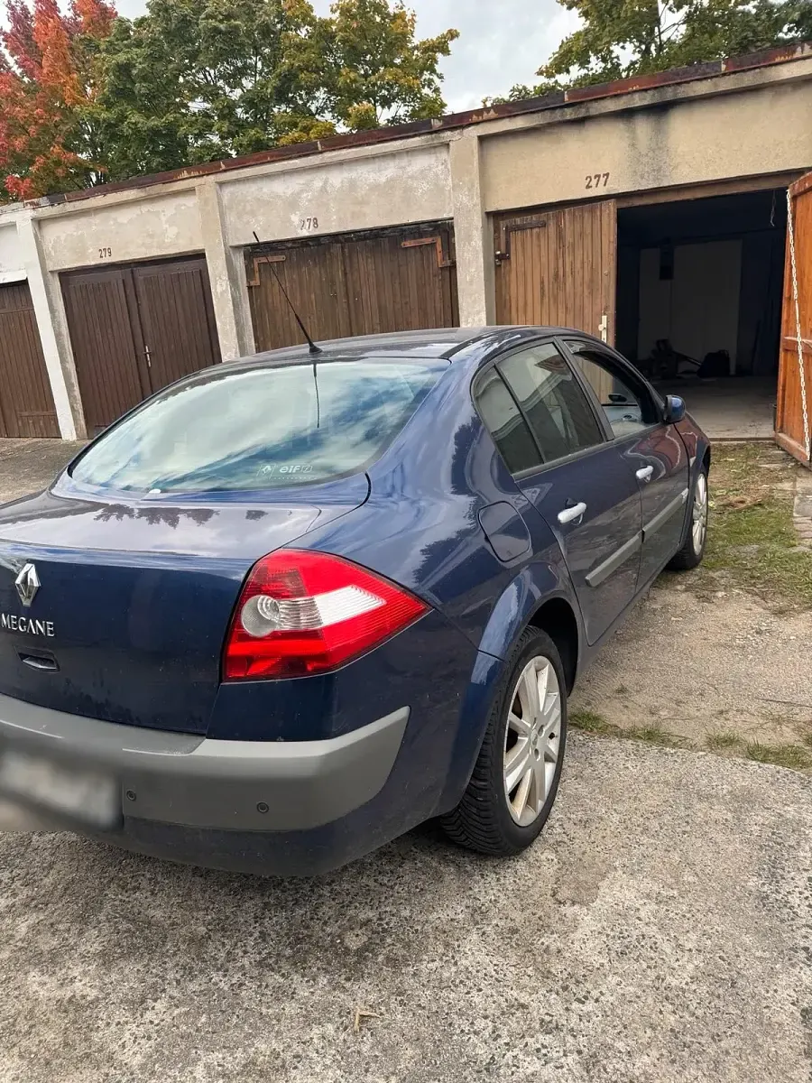 Gebraucht Renault Mégane II 113 PS (83 kW) 2005 Blau Limousine