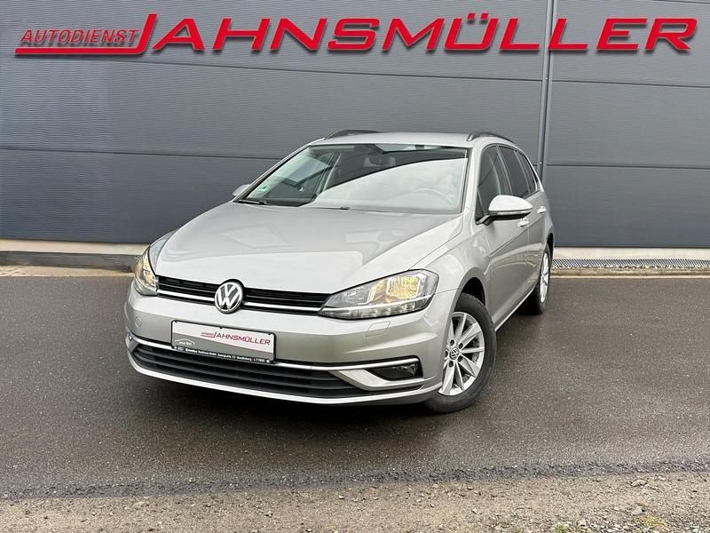 Gebraucht VW Golf VII 110 PS (80 kW) 2017 Silber Kombi