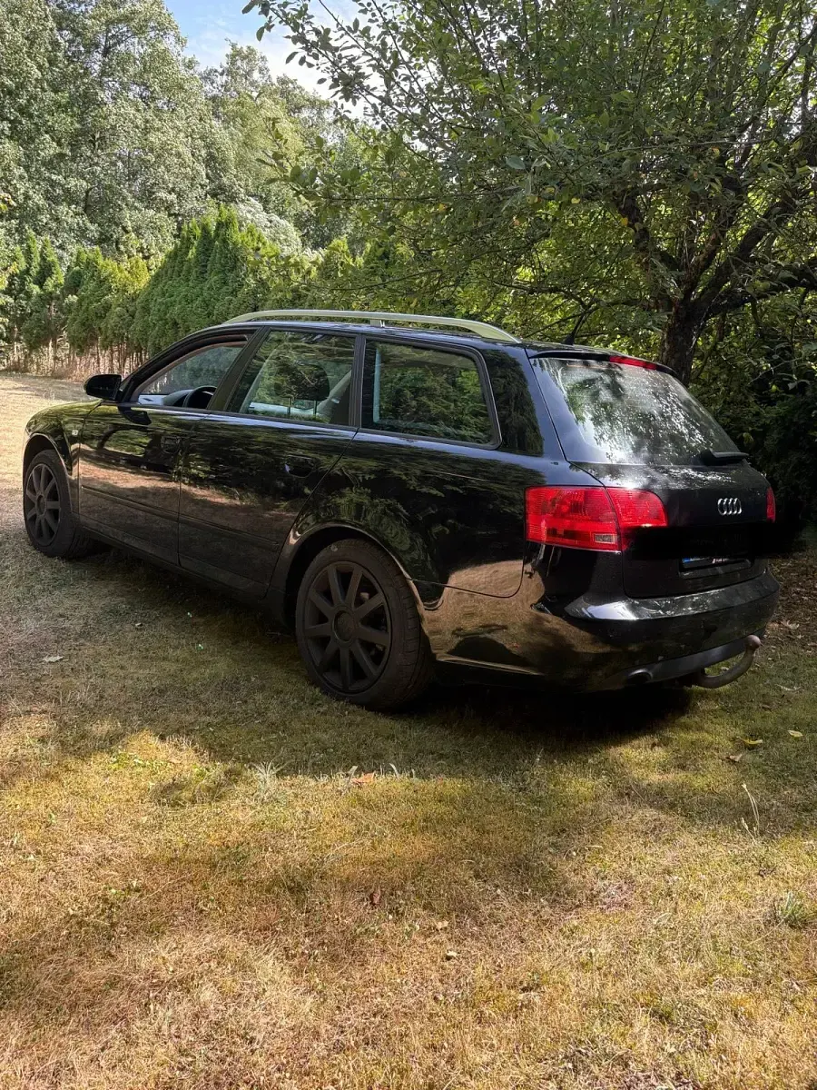 Gebraucht Audi A4 140 PS (102 kW) 2008 Schwarz Kombi